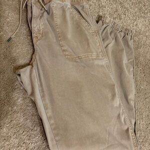 American Eagle Outfitters Beige Cargo Pants